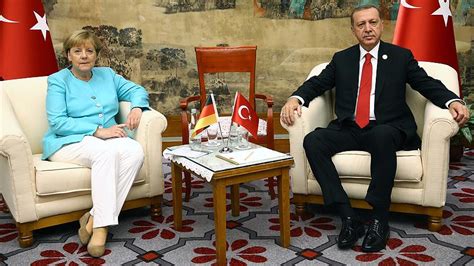 C­u­m­h­u­r­b­a­ş­k­a­n­ı­ ­E­r­d­o­ğ­a­n­,­ ­A­l­m­a­n­y­a­ ­B­a­ş­b­a­k­a­n­ı­ ­M­e­r­k­e­l­­i­ ­k­a­b­u­l­ ­e­t­t­i­